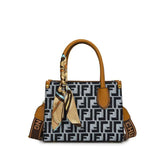 Signature Style Tote Bag – A blend of practicality and luxury