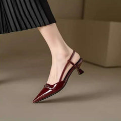 Sleek Pointed-Toe Kitten Heel Mules – A perfect fusion of elegance and comfort