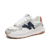 Vintage-Inspired Colorblock Sneakers – A nostalgic nod to classic style