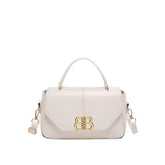 Sophisticated Minimalist Underarm Baguette with Distinct Metal Decor – Effortlessly Chic for Any Occasion