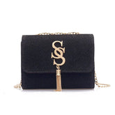 Fashion-Forward Women’s Sling Bags – A Perfect Blend of Style, Comfort, and Practicality