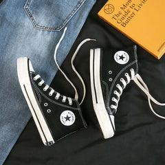 Classic High-Top Canvas Sneakers – Combining Timeless Style with Unmatched Durability