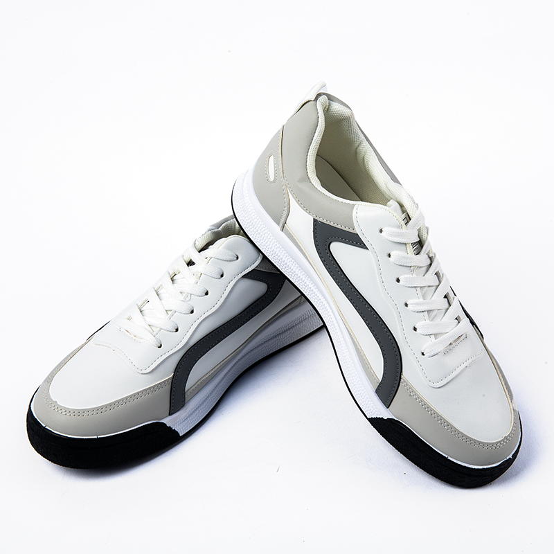 Street-Ready Elevated Sneaker – Bold Chunk Sole Design Meets All-Day Comfort